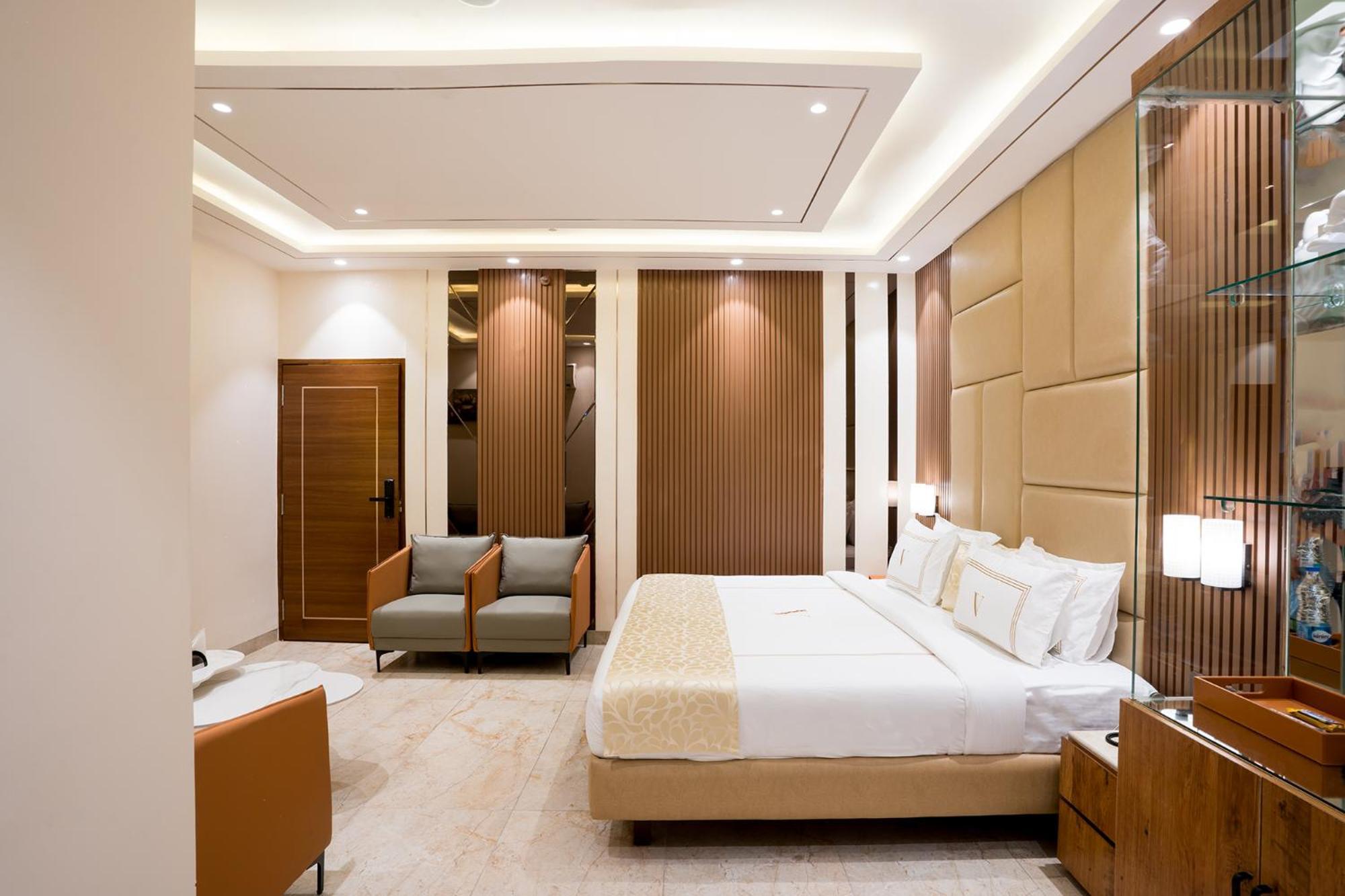 Oriva Vinflora Residency - Nr Lv Prasad Hospital, Banjara Hills Hotell Hyderabad Eksteriør bilde