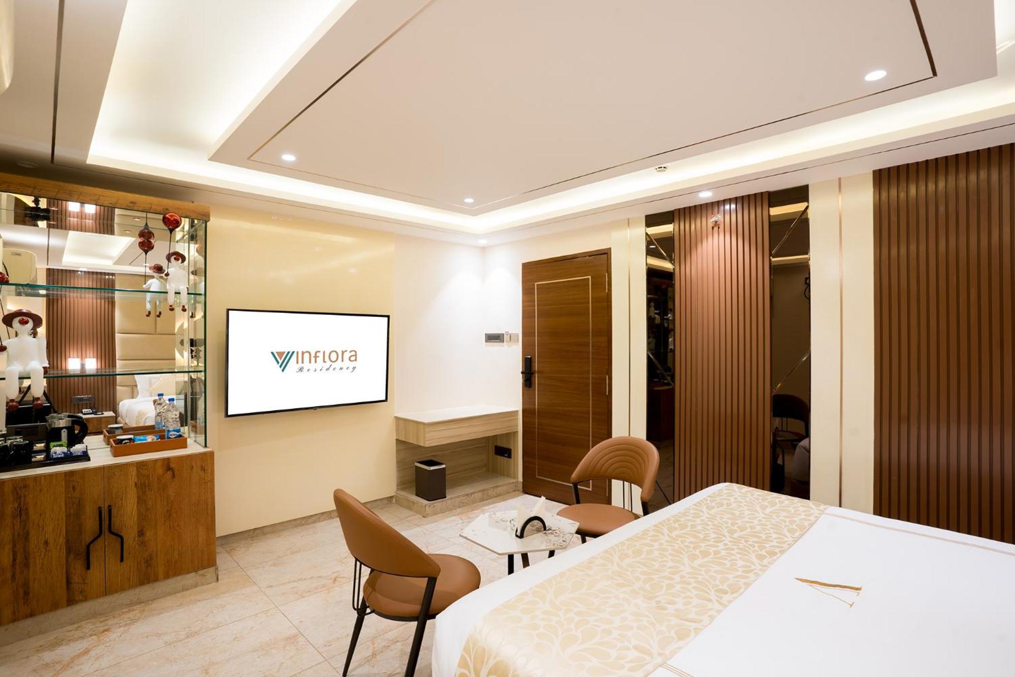 Oriva Vinflora Residency - Nr Lv Prasad Hospital, Banjara Hills Hotell Hyderabad Eksteriør bilde