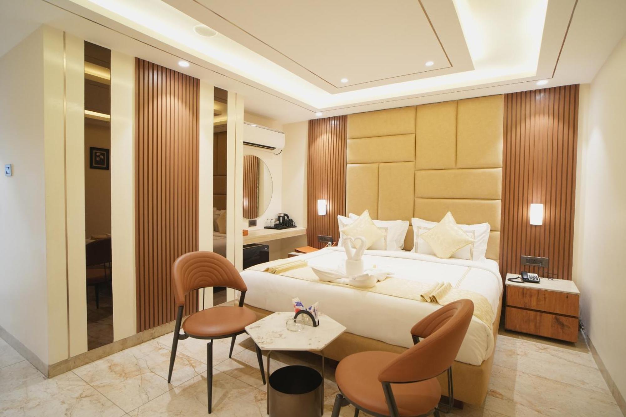 Oriva Vinflora Residency - Nr Lv Prasad Hospital, Banjara Hills Hotell Hyderabad Eksteriør bilde
